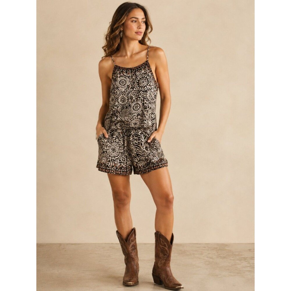 Sweet Wanderer Black White Tribal Geometric Print Lace Up Back‎ Set